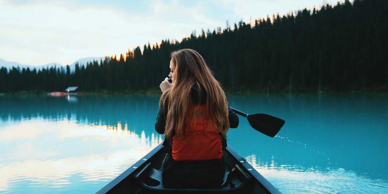 综合电商平台竞争白热化,788商城如何凭借精准定位与核心优势突围?